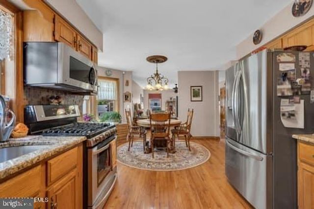 443 STONY POINT DR, Forked River, NJ 08731