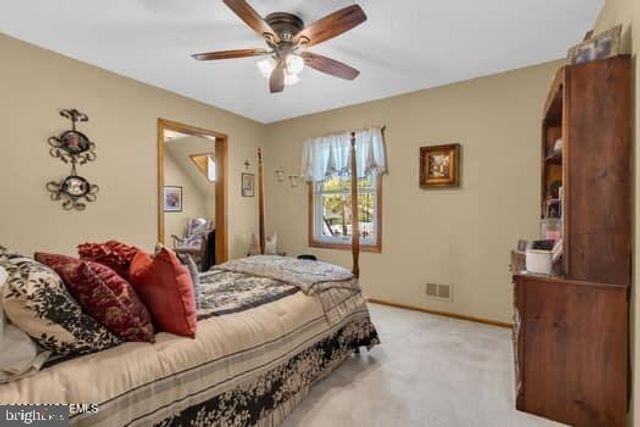 443 STONY POINT DR, Forked River, NJ 08731