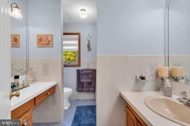 443 STONY POINT DR, Forked River, NJ 08731