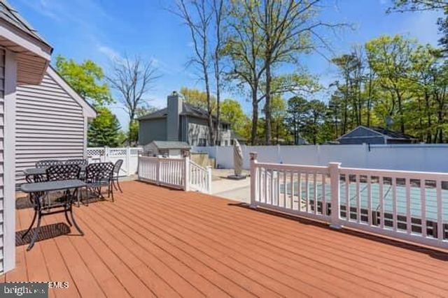 443 STONY POINT DR, Forked River, NJ 08731