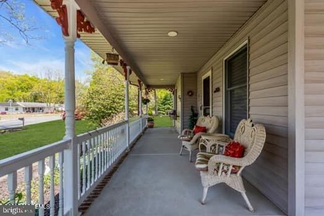 443 STONY POINT DR, Forked River, NJ 08731