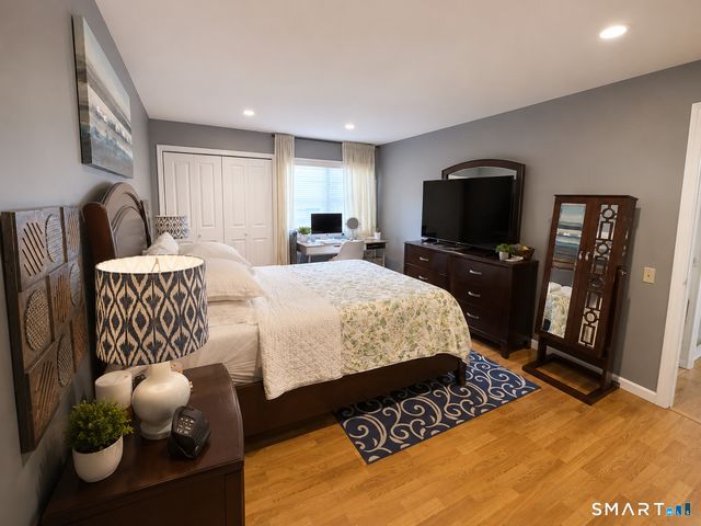 31 Olcott Way 31, Ridgefield, CT 06877