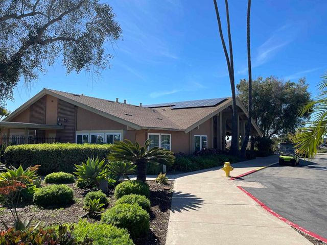 3808 Vista Campana S 22, Oceanside, CA 92057