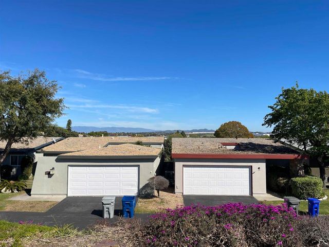 3808 Vista Campana S 22, Oceanside, CA 92057