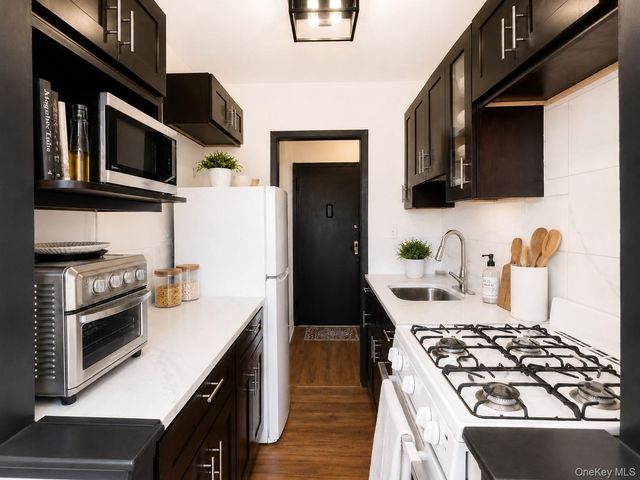 6200 Riverdale Avenue 7A, Bronx, NY 10471