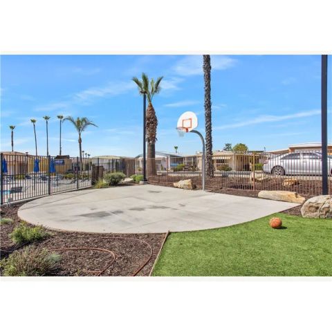 1536 S State 170, Hemet, CA 92543