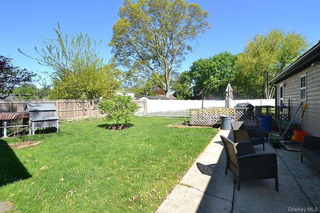 1616 Baldwin Boulevard, Bay Shore, NY 11706