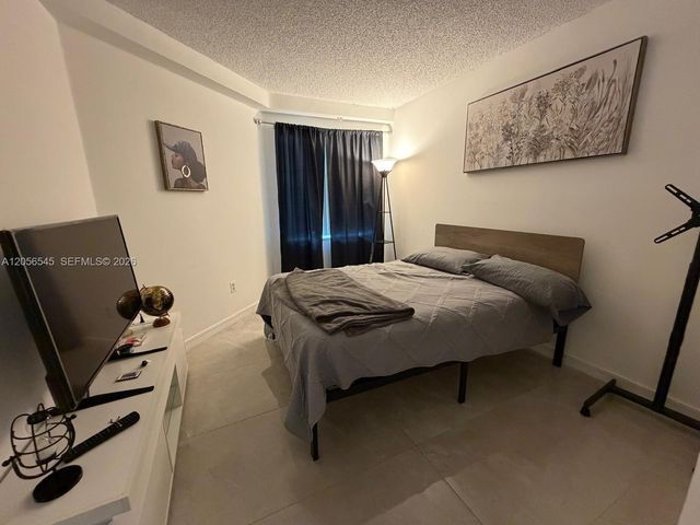 9645 NW 1st Court 1110, Pembroke Pines, FL 33024