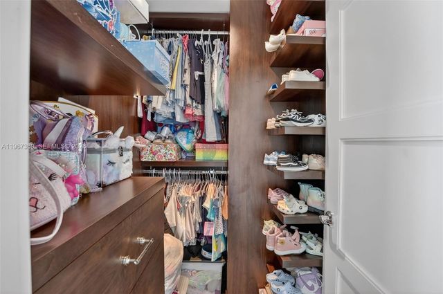 19400 Turnberry Way 1012, Aventura, FL 33180