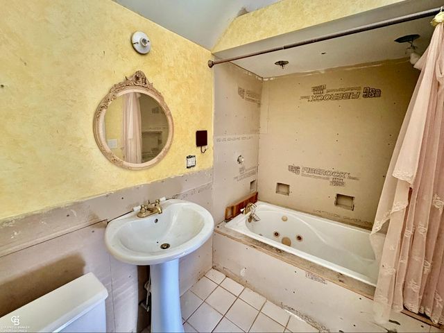 8872 Bryce Road, Kenockee, MI 48006