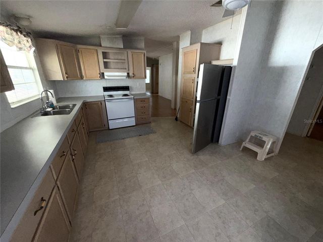 2637 EINWOOD DRIVE, Kissimmee, FL 34758