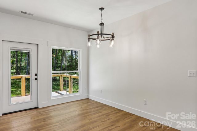 36 Haywood Crossing Drive, Hendersonville, NC 28791