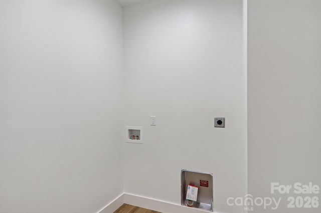 36 Haywood Crossing Drive, Hendersonville, NC 28791