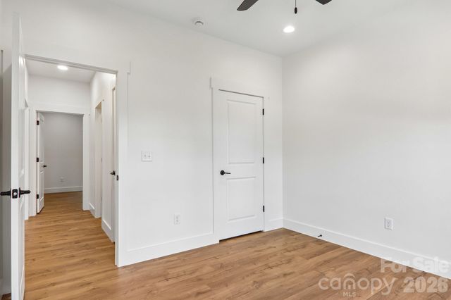 36 Haywood Crossing Drive, Hendersonville, NC 28791