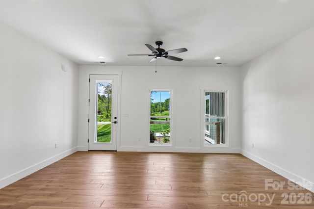 36 Haywood Crossing Drive, Hendersonville, NC 28791