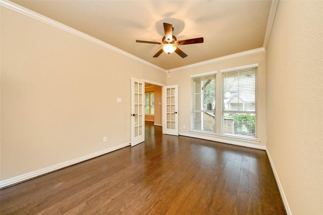 18 Blue Wildflower Place, The Woodlands, TX 77354