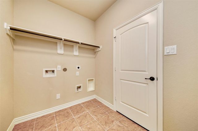 18 Blue Wildflower Place, The Woodlands, TX 77354