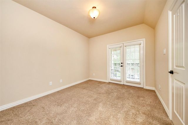 18 Blue Wildflower Place, The Woodlands, TX 77354