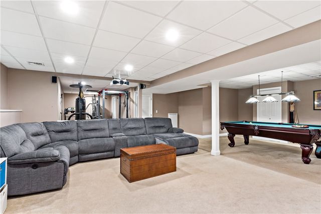 110 Fieldstone Lane, North Kingstown, RI 02874