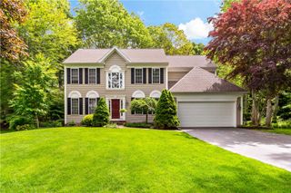 110 Fieldstone Lane, North Kingstown, RI 02874