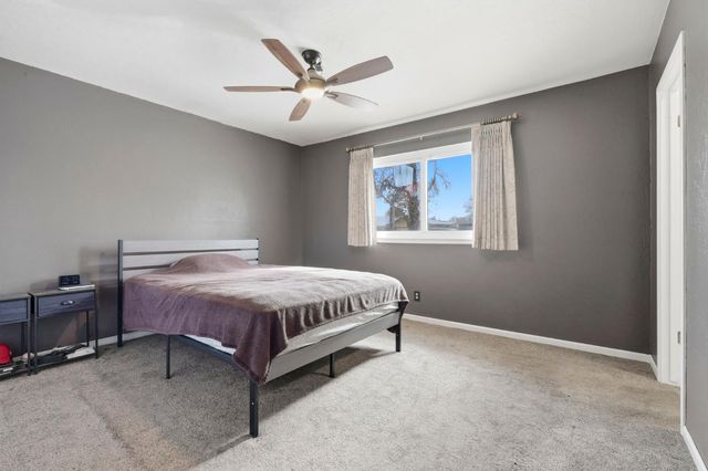 3557 E Pico Avenue, Fresno, CA 93726