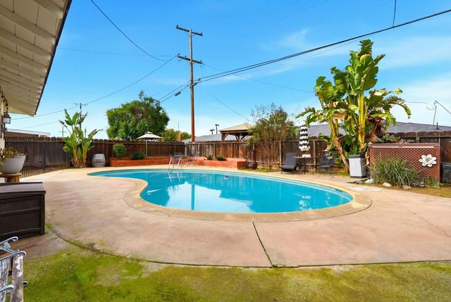 3557 E Pico Avenue, Fresno, CA 93726