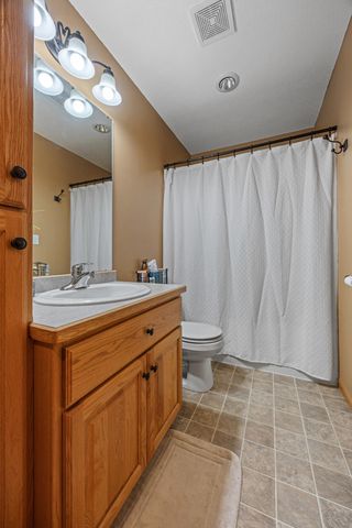 4163 54th Street S, Fargo, ND 58104