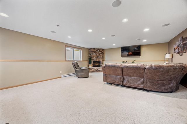 4163 54th Street S, Fargo, ND 58104