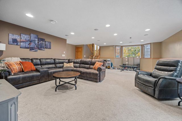 4163 54th Street S, Fargo, ND 58104