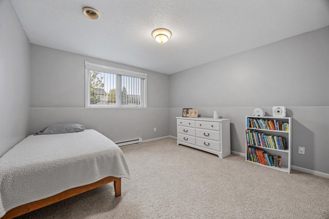 4163 54th Street S, Fargo, ND 58104