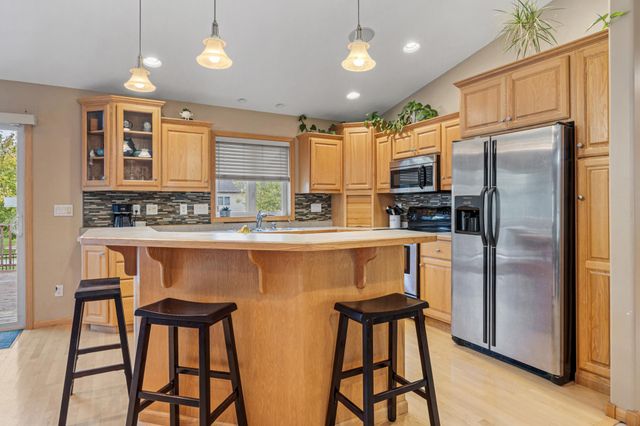 4163 54th Street S, Fargo, ND 58104