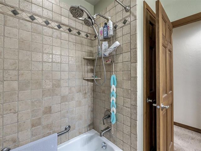 2420 E 5th Street, Edmond, OK 73034