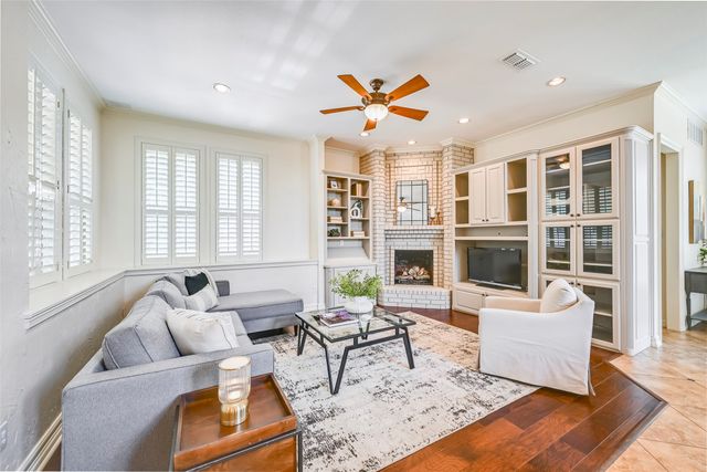 2300 Woodmoor Lane, Colleyville, TX 76034