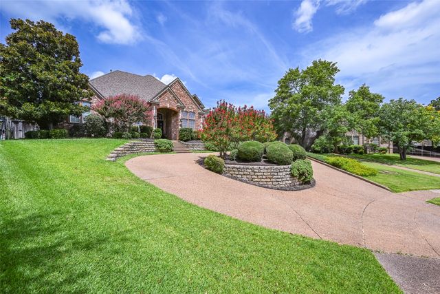 2300 Woodmoor Lane, Colleyville, TX 76034