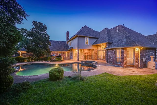 2300 Woodmoor Lane, Colleyville, TX 76034