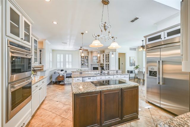 2300 Woodmoor Lane, Colleyville, TX 76034