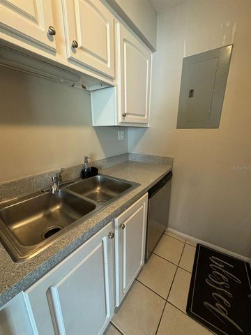 3035 GEORGE MASON AVENUE D20, Winter Park, FL 32792