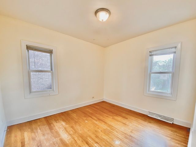 18034 Ridgewood Avenue, Lansing, IL 60438