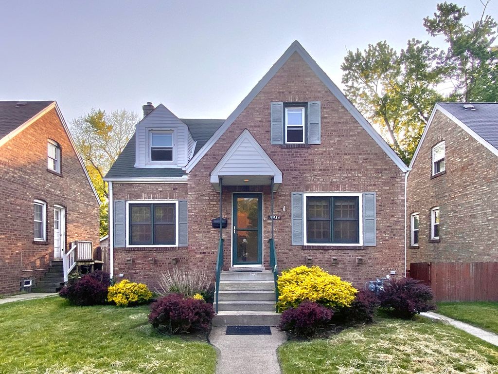 18034 Ridgewood Avenue, Lansing, IL 60438