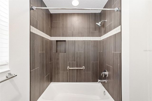 5835 TUPPER COURT, The Villages, FL 32163