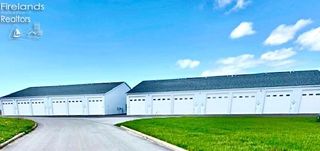 E 3720 Clean St # 39, Port Clinton, OH 43452