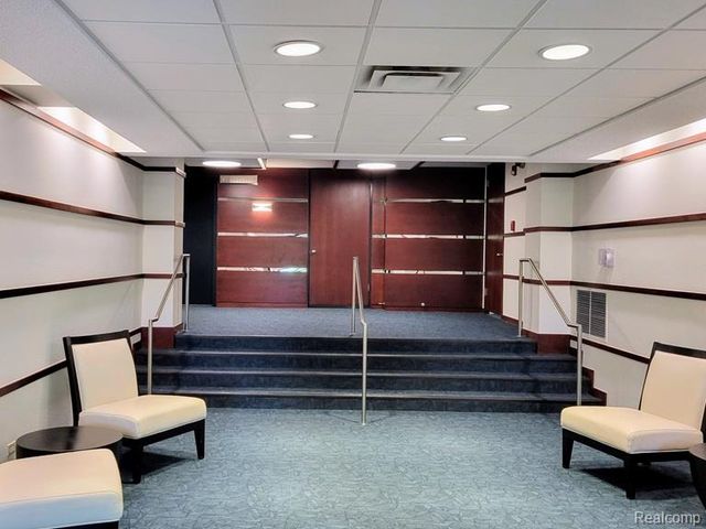 1050 Wall Street 2E, Ann Arbor, MI 48105