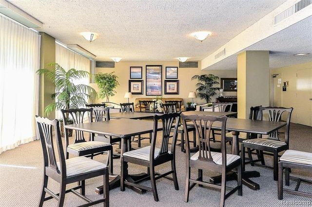 1050 Wall Street 2E, Ann Arbor, MI 48105