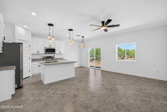 1792 Salvador Court, Rio Rico, AZ 85648