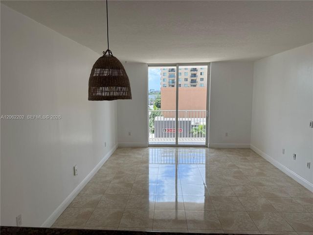 117 NW 42nd Avenue 602, Miami, FL 33126