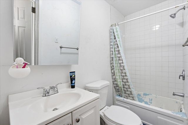 145 PACIFIC AVE, Jc, Bergen-lafayett, NJ 07304