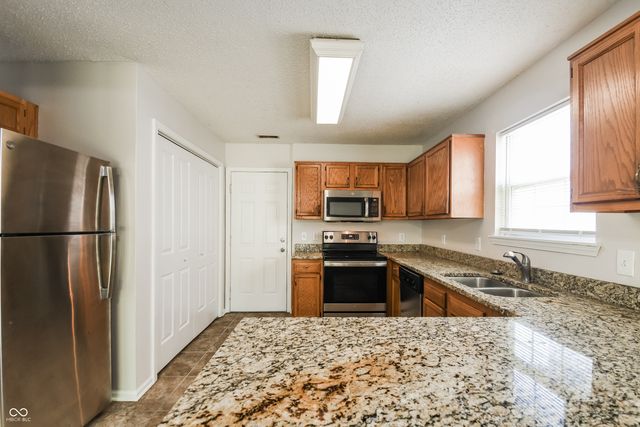 4024 Village Trace Boulevard, Indianapolis, IN 46254