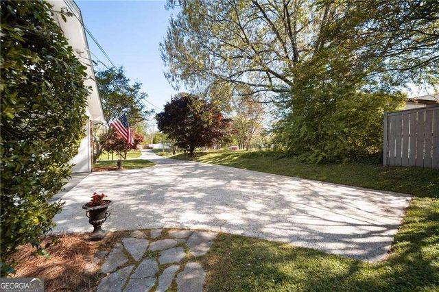 2800 Idlewood Drive, Marietta, GA 30062