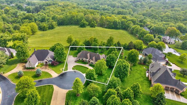 4538 E Peachtree Circle, Springfield, MO 65809