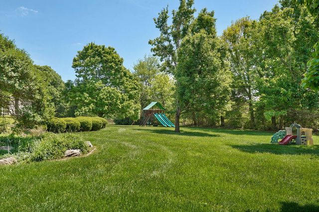 4538 E Peachtree Circle, Springfield, MO 65809
